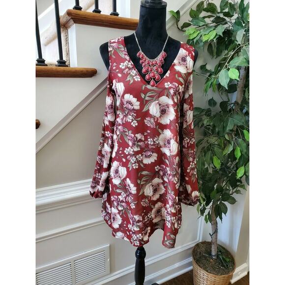 Forever21 Women's Red Polyester V-Neck Cold Shoulder Sleeve Knee Length Dress S - Picture 1 of 11